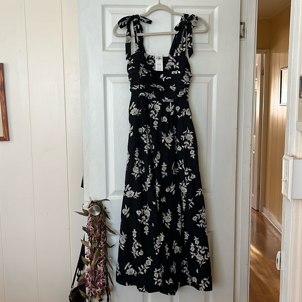 NWT Abercrombie and Fitch Black Maxi Dress with floral embroidery